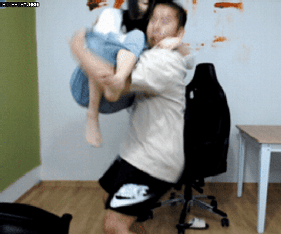 16178628573726.gif