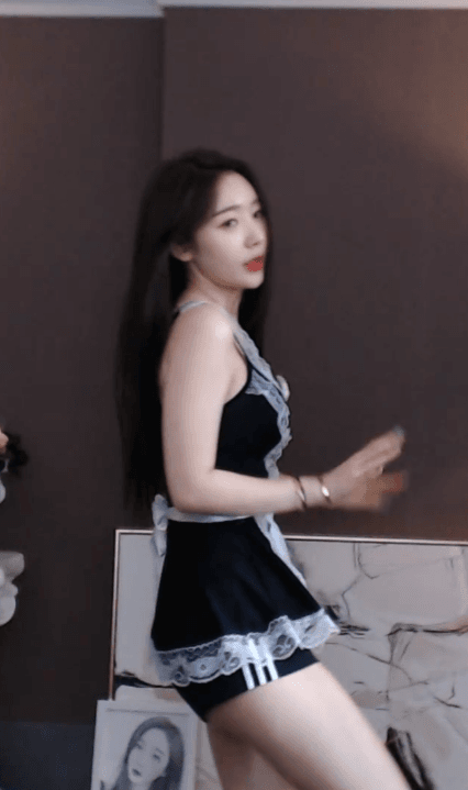 16178701932419.gif