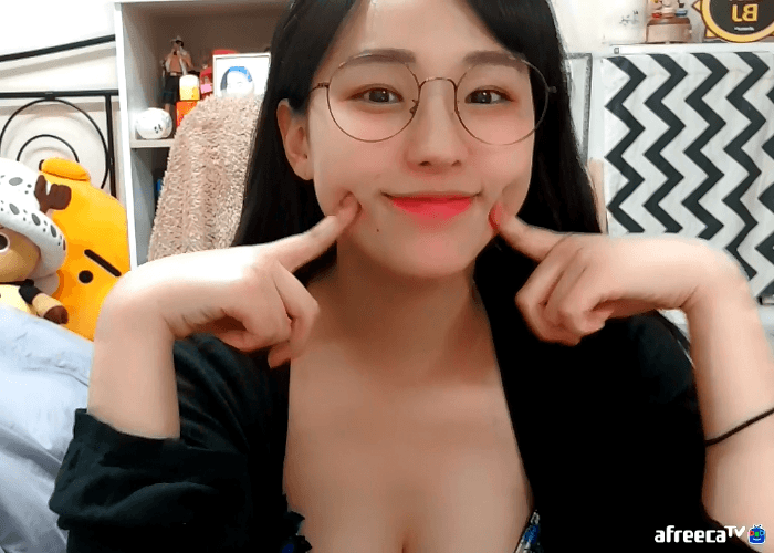 16178737365576.gif