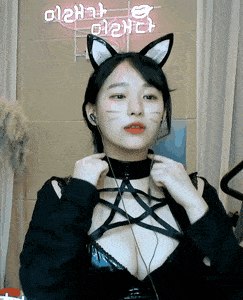 16178740048931.gif