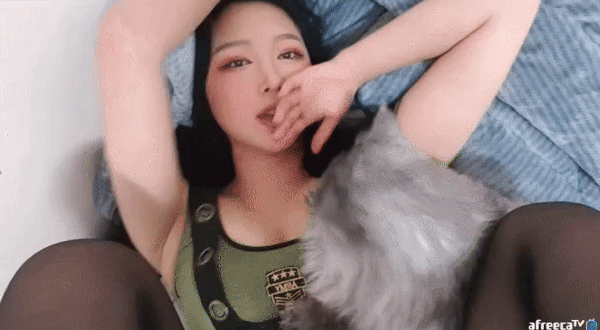 16178741489793.gif