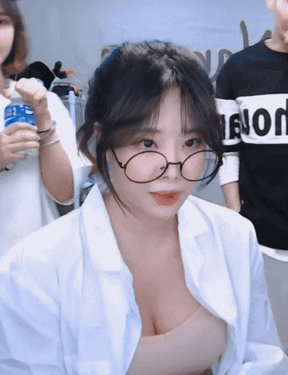 161787451022.gif