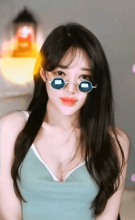 16178748863433.gif