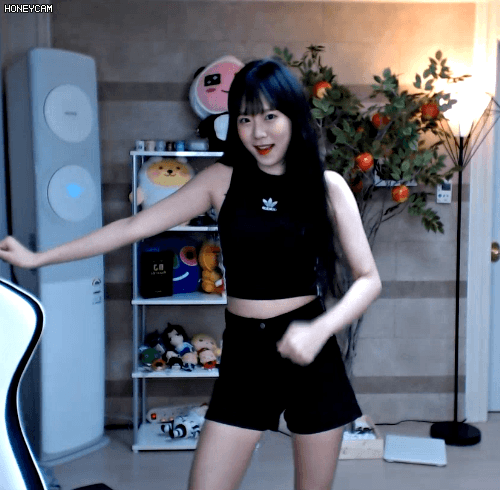 16178749035949.gif