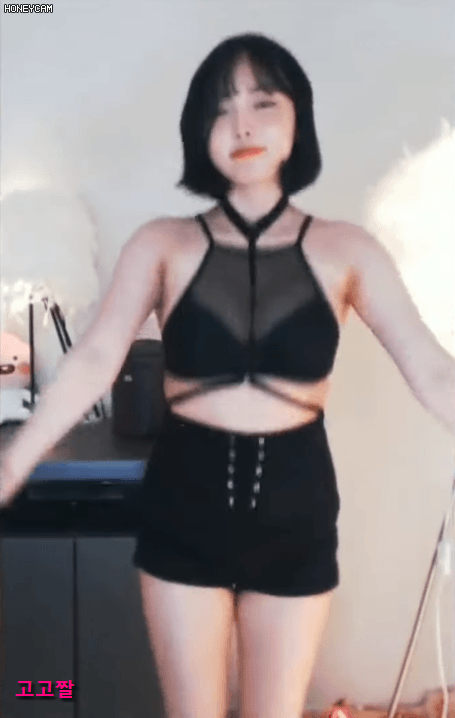 16178764652375.gif