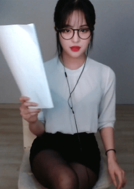 16178766017221.gif