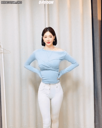 16303045493618.gif