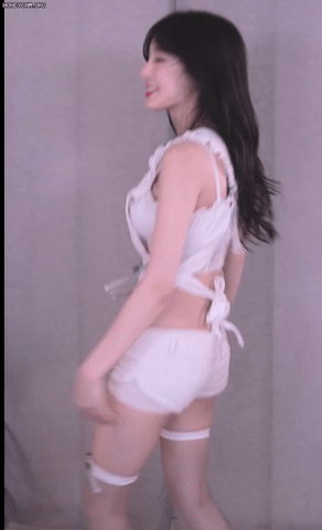 16345335004071.gif
