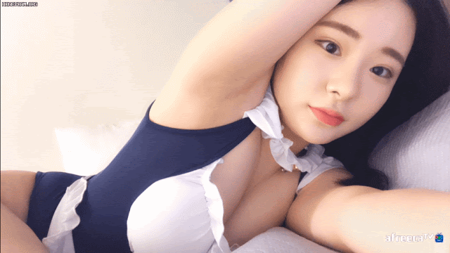 16184094790645.gif
